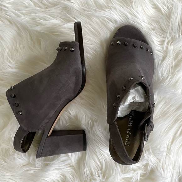 Never Worn Stuart Weitzman Commodore Bootie in Londra Suede - Picture 1 of 10